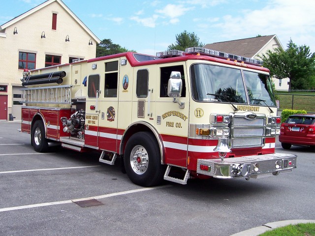 Another view of E-106 - Photo taken by Tom Fink